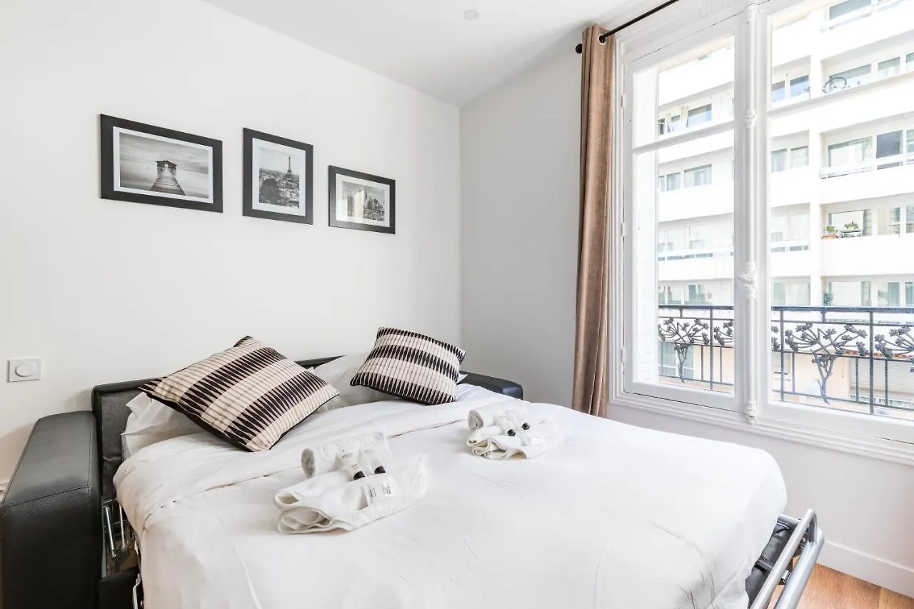 Hsh Labrouste-Convention Studio 2P Apartment Paris France